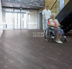 Forbo SureStep Wood 18952 dark grey oak фото 2 | FLOORDEALER
