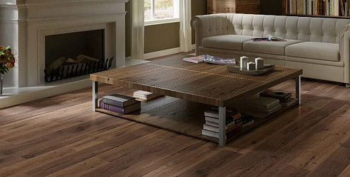 Модные оттенки ламината для ремонта гостиной