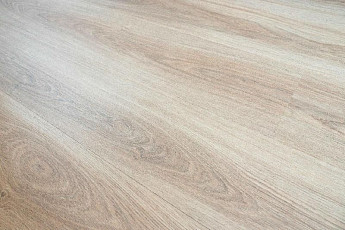 Кварцвиниловые полы FF-1300 Light 1326 Дуб Леффа фото 1 | FLOORDEALER