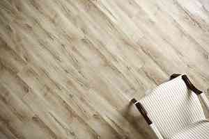 Кварцвиниловые полы FF-2000 Rich 2069 Дуб Мале фото  | FLOORDEALER