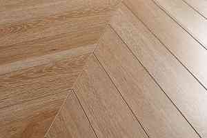 Ламинат Bohofloor Ёлка 12мм ДУБ ВЫБЕЛЕННЫЙ DC1204 фото  | FLOORDEALER