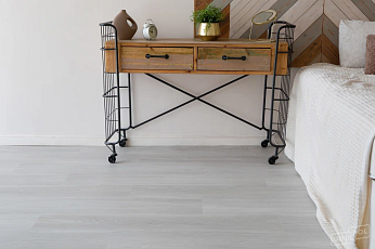 Кварцвиниловые полы Vinilpol Click 5мм 8845-EIR Дуб Равенна фото 1 | FLOORDEALER