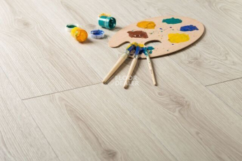 Kronopol Aurum Vision d3334 Платан Impression фото 3 | FLOORDEALER