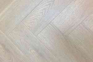 Ламинат Kronotex Herringbone 10мм D6014 Дуб Эльба бежевый фото  | FLOORDEALER