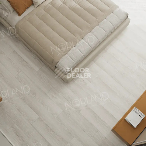 Norland Elegant 8мм Дуб Ман LF301-15 фото 2 | FLOORDEALER