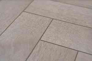 Ламинат Bohofloor Ёлка 12мм ДУБ УАЙТХОЛЛ DC1312 фото  | FLOORDEALER