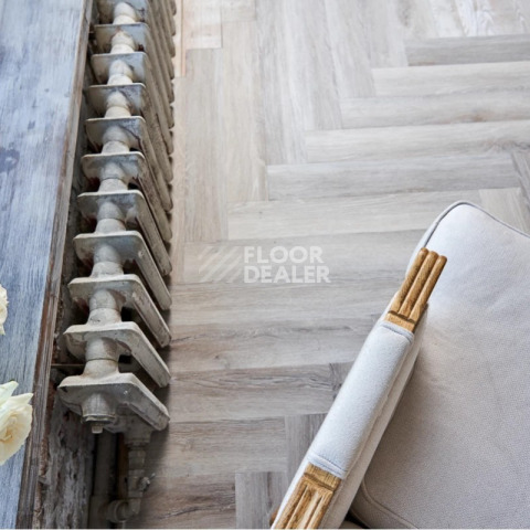 Кварцвиниловые полы Vinilam Parquet Herringbone Glue 2.5мм IS11122 Паркет Эрмитаж Glue фото 1 | FLOORDEALER