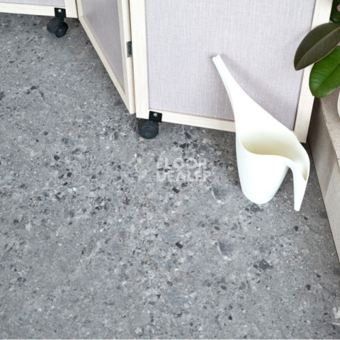 Ceramo Vinilam Stone 8 мм 71613 Терраццо фото 4 | FLOORDEALER