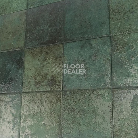 Tahiti  14.7 * 14.7 Emerald Glossy фото 3 | FLOORDEALER