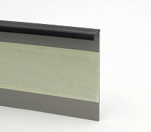 Плинтус Плинтус ковровый без фурнитуры Dollken Tle-55 0110 (110/W225) Черный фото 1 | FLOORDEALER