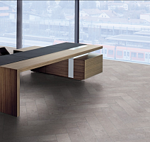 Kronotex Herringbone 8мм d4739 Цемент Пезаро фото 2 | FLOORDEALER