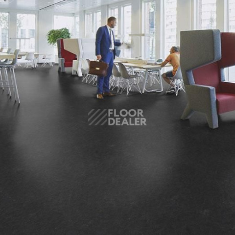 Forbo Marmoleum Solid Concrete 3707-370735 black hole фото 3 | FLOORDEALER