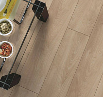 My Floor Residence 10мм ML1012 Дуб Макро Светлый фото 10 | FLOORDEALER