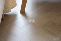 Vinilpol Herringbone 7мм Паркет Палладио 9944, 43 класс, 7 мм фото 10 | FLOORDEALER