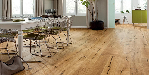 Текстурная доска или ламинат — что выбрать?