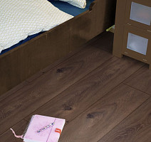 Kronotex Exquisit 8мм d4168 Дуб Престиж Темный фото 5 | FLOORDEALER