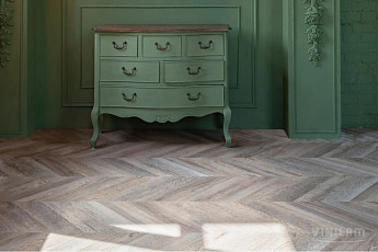 Кварцвиниловые полы Vinilam Parquet Chevron 2.5мм RI153616CL4 Шеврон Шампань фото 1 | FLOORDEALER