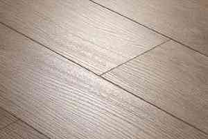 Ламинат Floorway Standart 12мм YLM-2709 Дуб Карамель фото  | FLOORDEALER