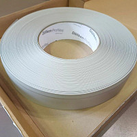 Плинтус эластичный Dollken WL50 life beżowy (130) фото 4 | FLOORDEALER