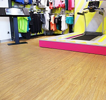 Vertigo Trend / Wood 2113 Natural Oak 152.4 мм X 914.4 фото 5 | FLOORDEALER