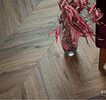 Кварцвиниловые полы Vinilam Parquet Chevron 2.5мм I107516 Шеврон Лувр фото 1 | FLOORDEALER