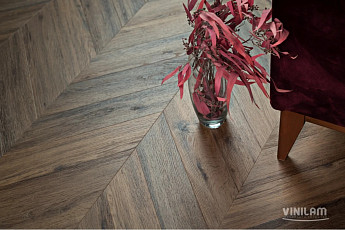 Кварцвиниловые полы Vinilam Parquet Chevron 2.5мм I107516 Шеврон Лувр фото 1 | FLOORDEALER