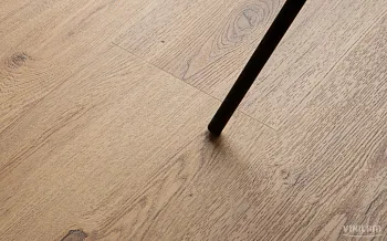 Кварцвиниловые полы Vinilam Cork Premium Click 8мм 33999 Дуб Гранада фото 1 | FLOORDEALER